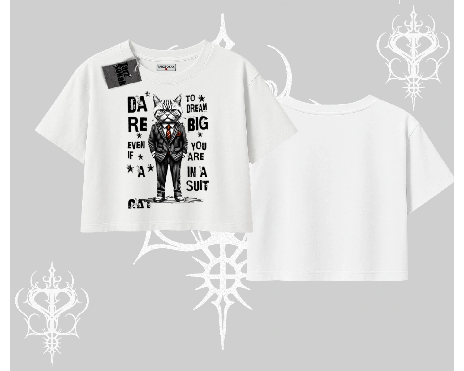 Dream Big Yazılı Takım Elbiseli Kedi Baskılı Oversize Crop Tshirt