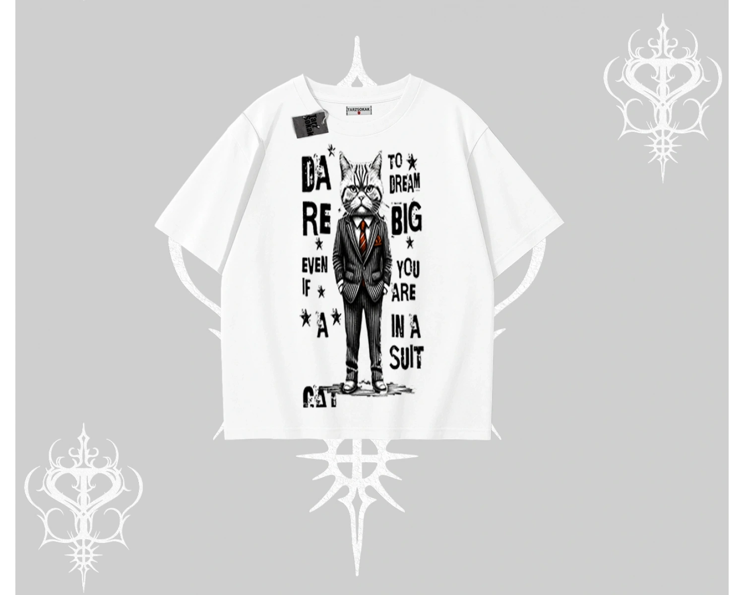 Dream Big Yazılı Takım Elbiseli Kedi Baskılı Oversize Tshirt