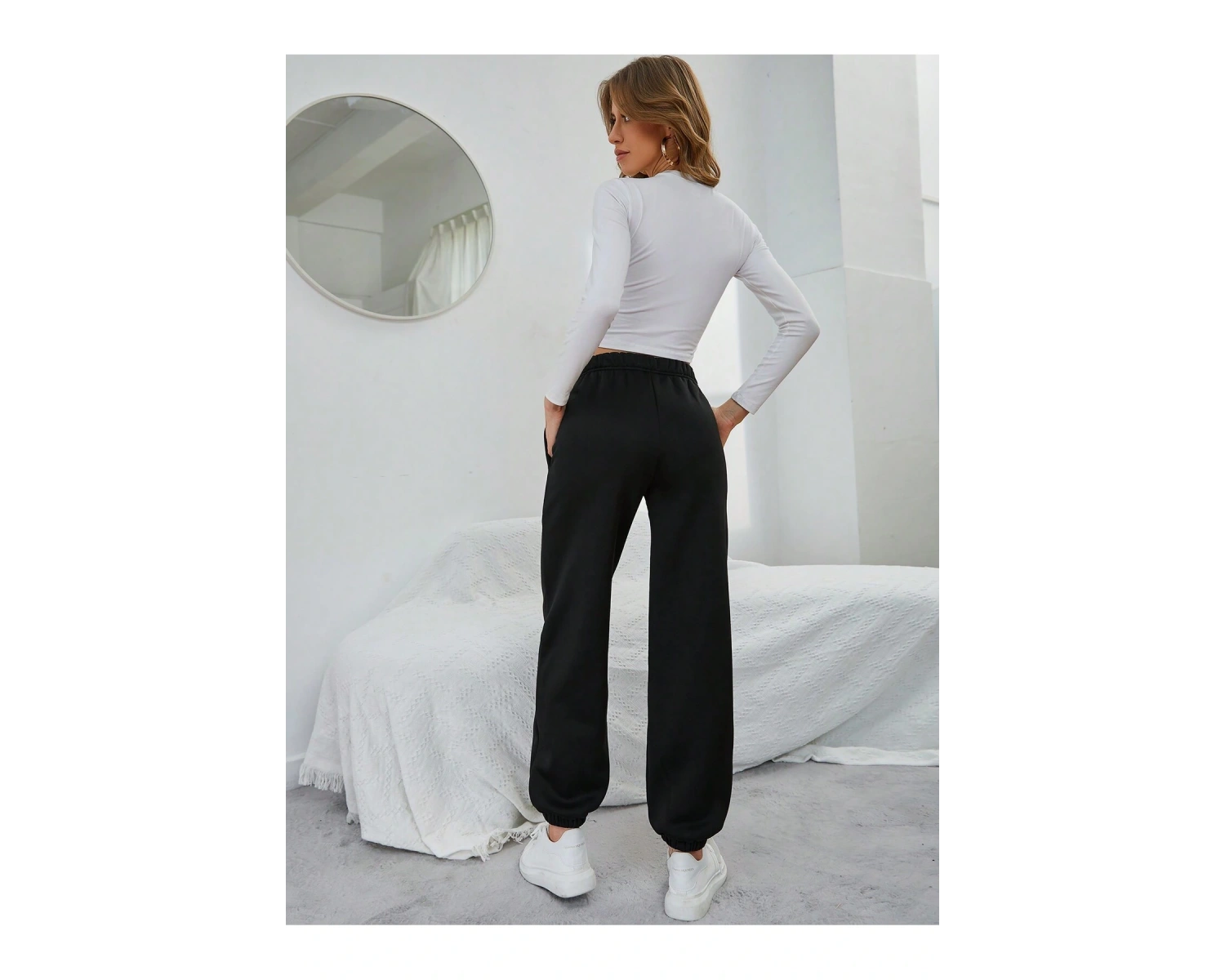 Düz Elastik Bel Eğimli Cepli Eşofman Altı