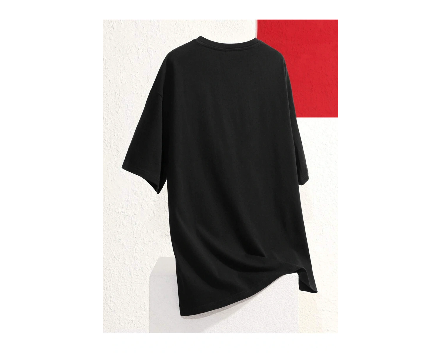 Eduely Sloganlı ve İskelet Grafikli Düşük Omuzlu Tişört