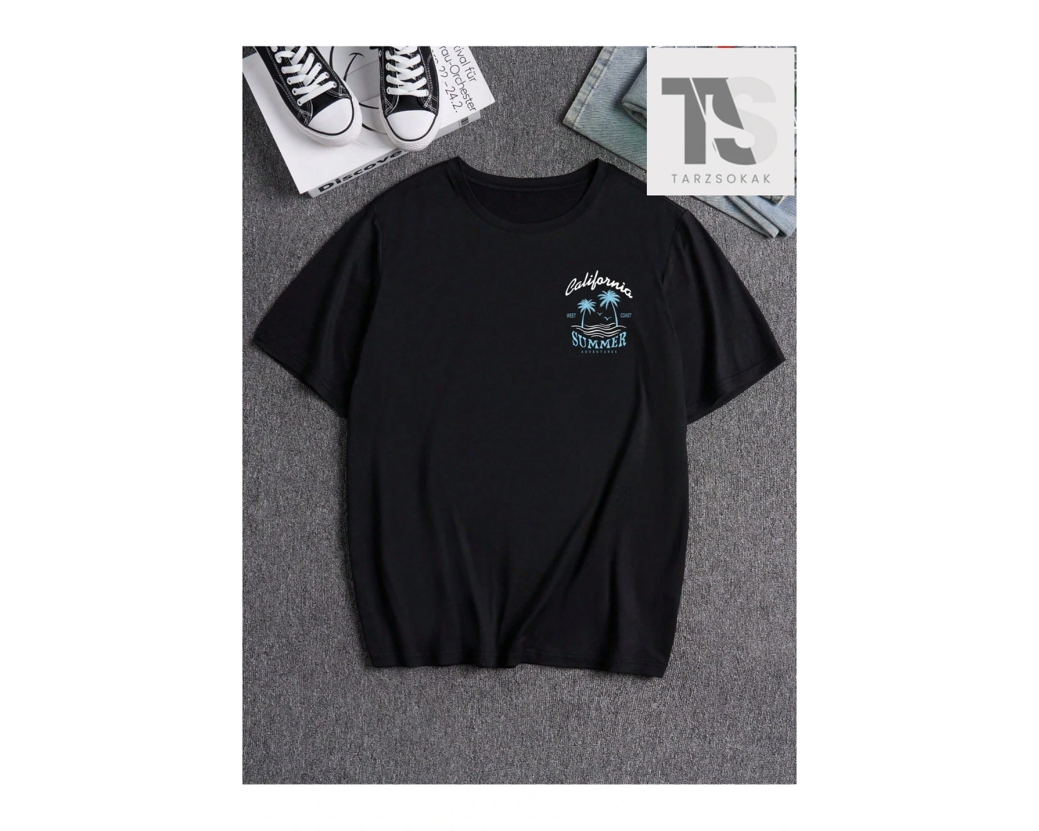 Erkek Araba Ve Dalga Desenli Yuvarlak Yaka Tişört