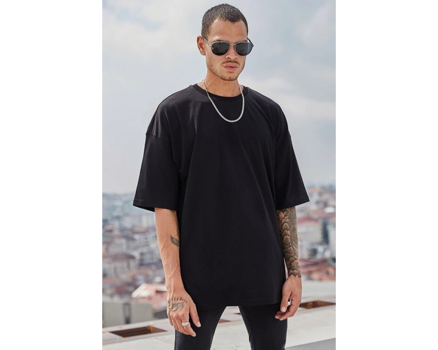 Erkek Beyaz Regular Fit Kısa Kollu Bol Kesim Pamuklu Bisiklet