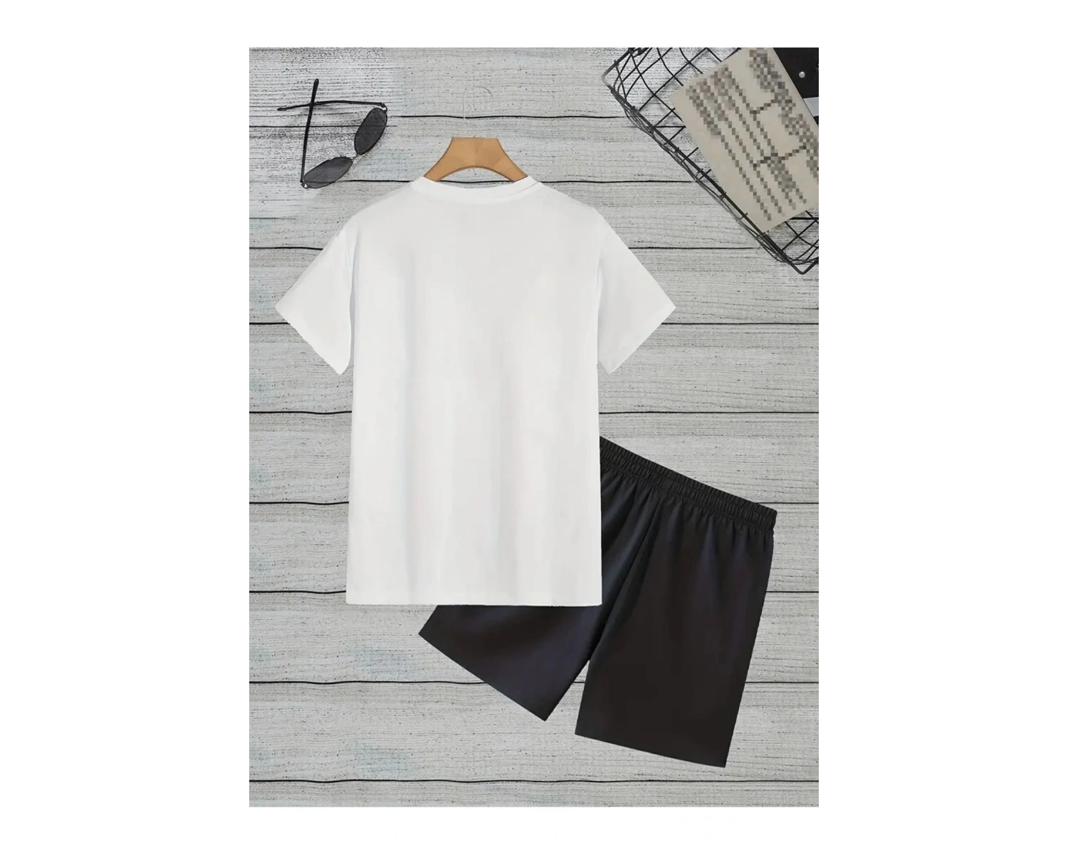 Erkek BeyazRenkli Built Different Baskılı Basic Oversize T-Shirt- Şort Takım strup0000000000014