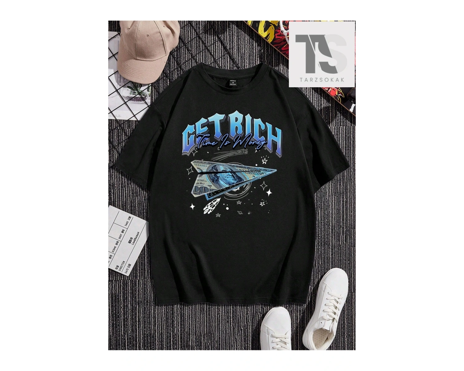 Erkek Dolar İşareti ve Harf Baskılı Yuvarlak Yaka Kısa Kollu Tişört