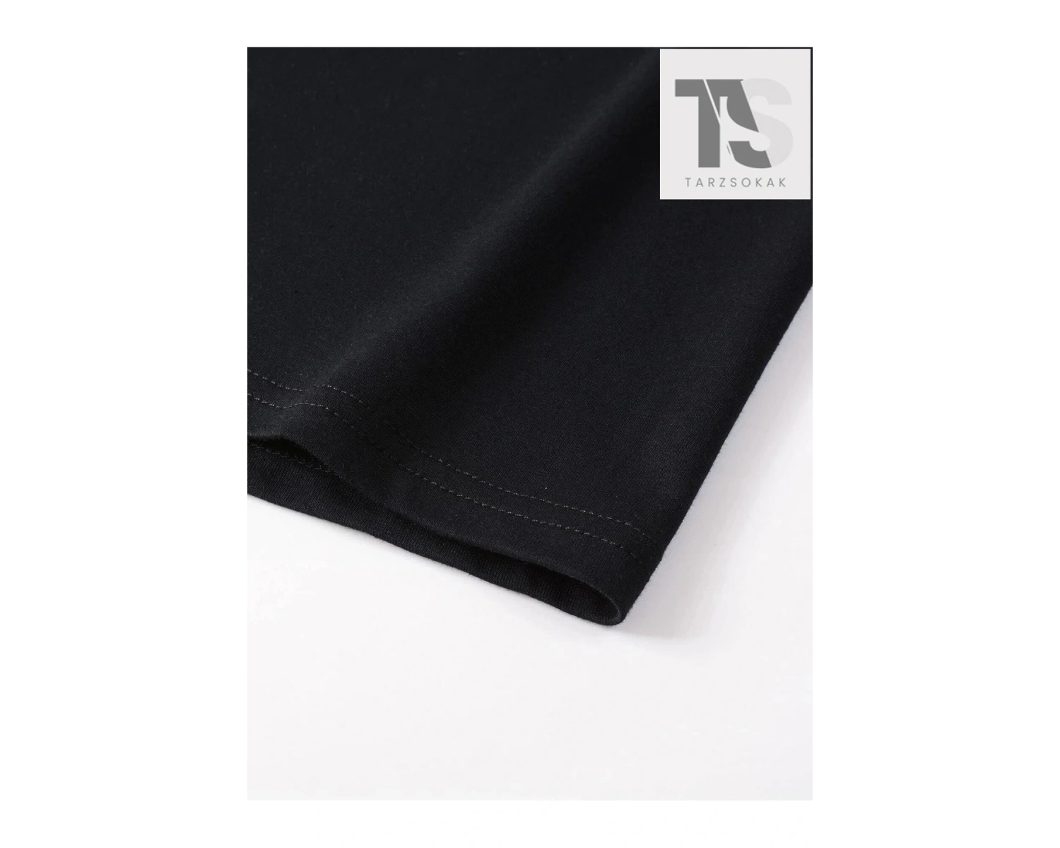 Erkek Figürlü Grafik Tişört