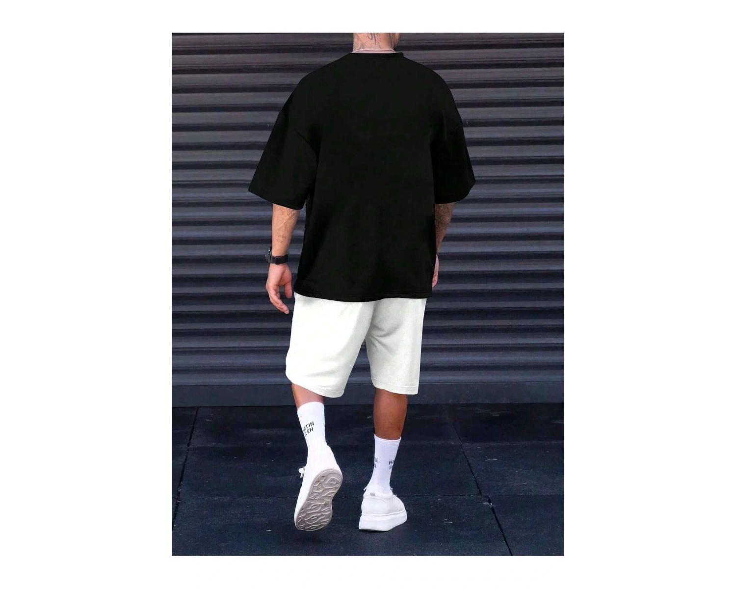 Erkek Günlük Seyahat Kısa Kollu Yuvarlak Yaka Tişört ve Şort Takımı