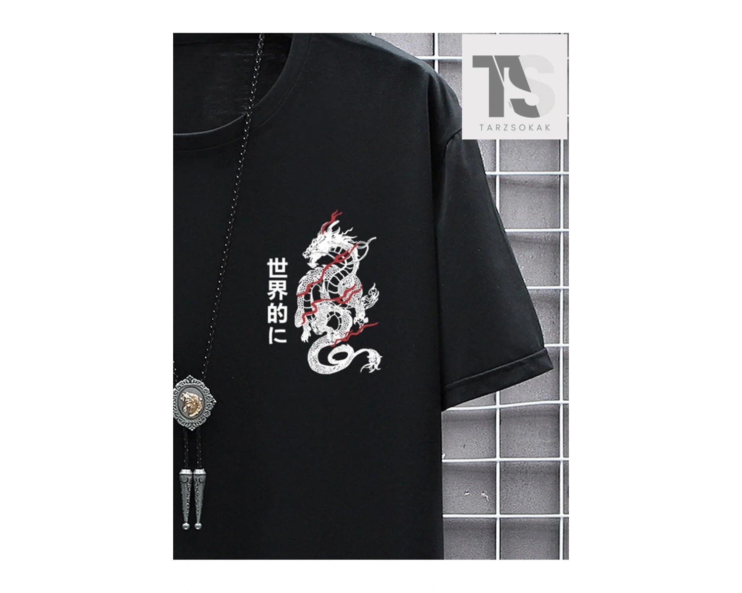 Erkek Japon Harfli ve Ejderha Grafikli Tişört