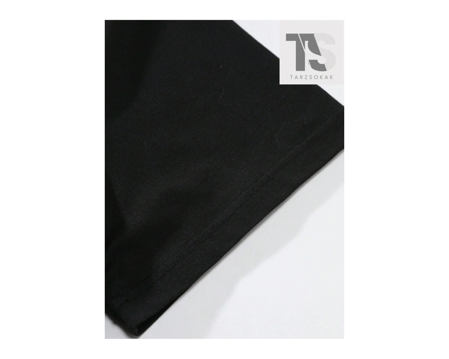 Erkek Kanat Ve Çapraz Desenli Yuvarlak Yaka T-shirt