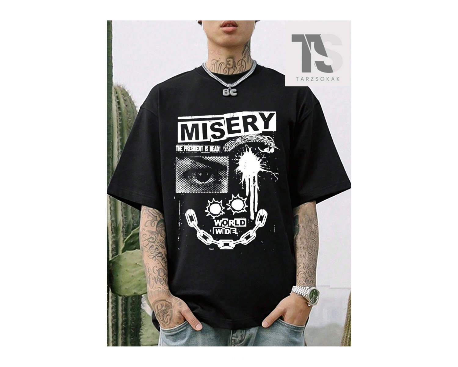 Erkek Karakter ve Harf Baskılı Tişört