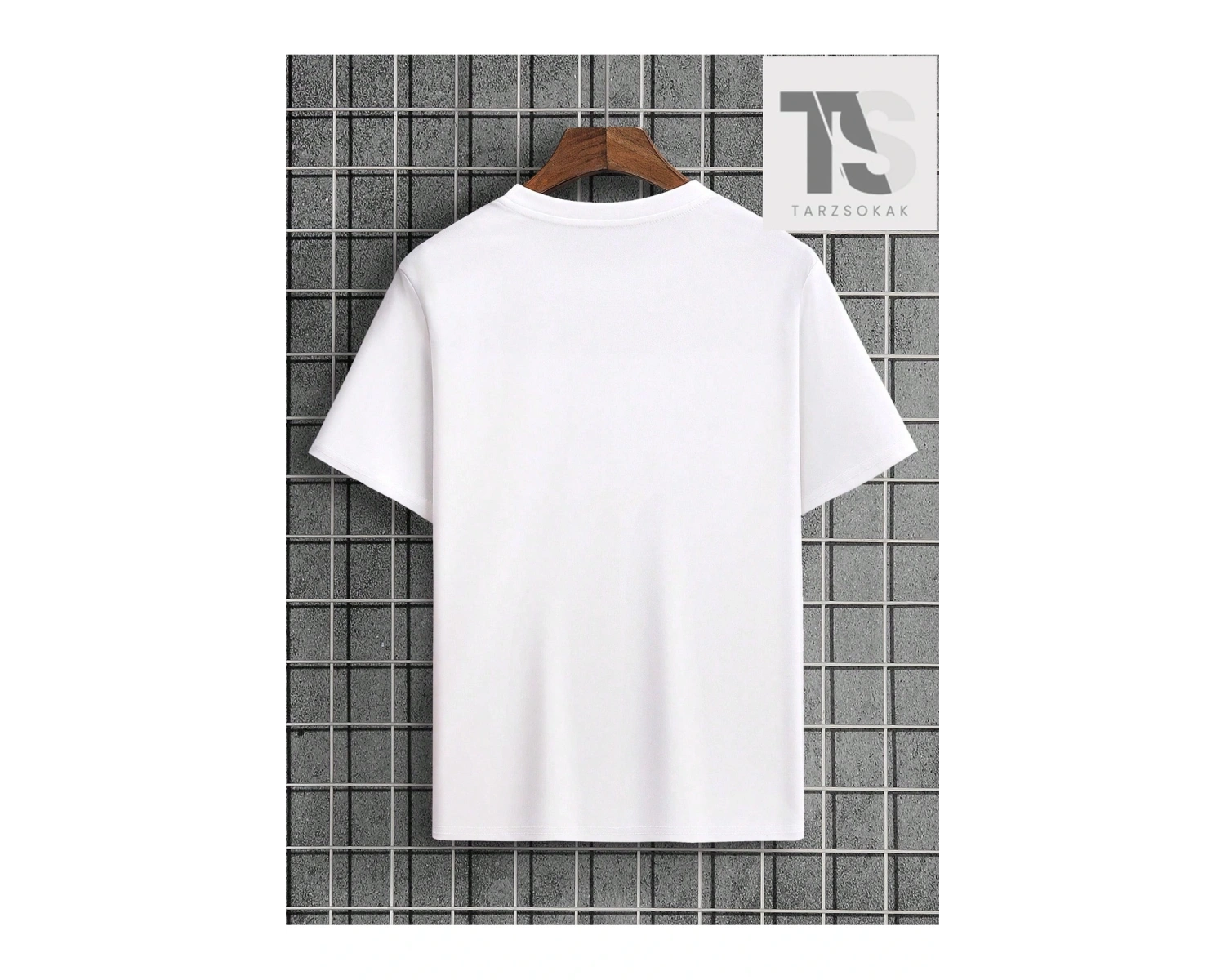 Erkek Mektup Grafikli Tişört