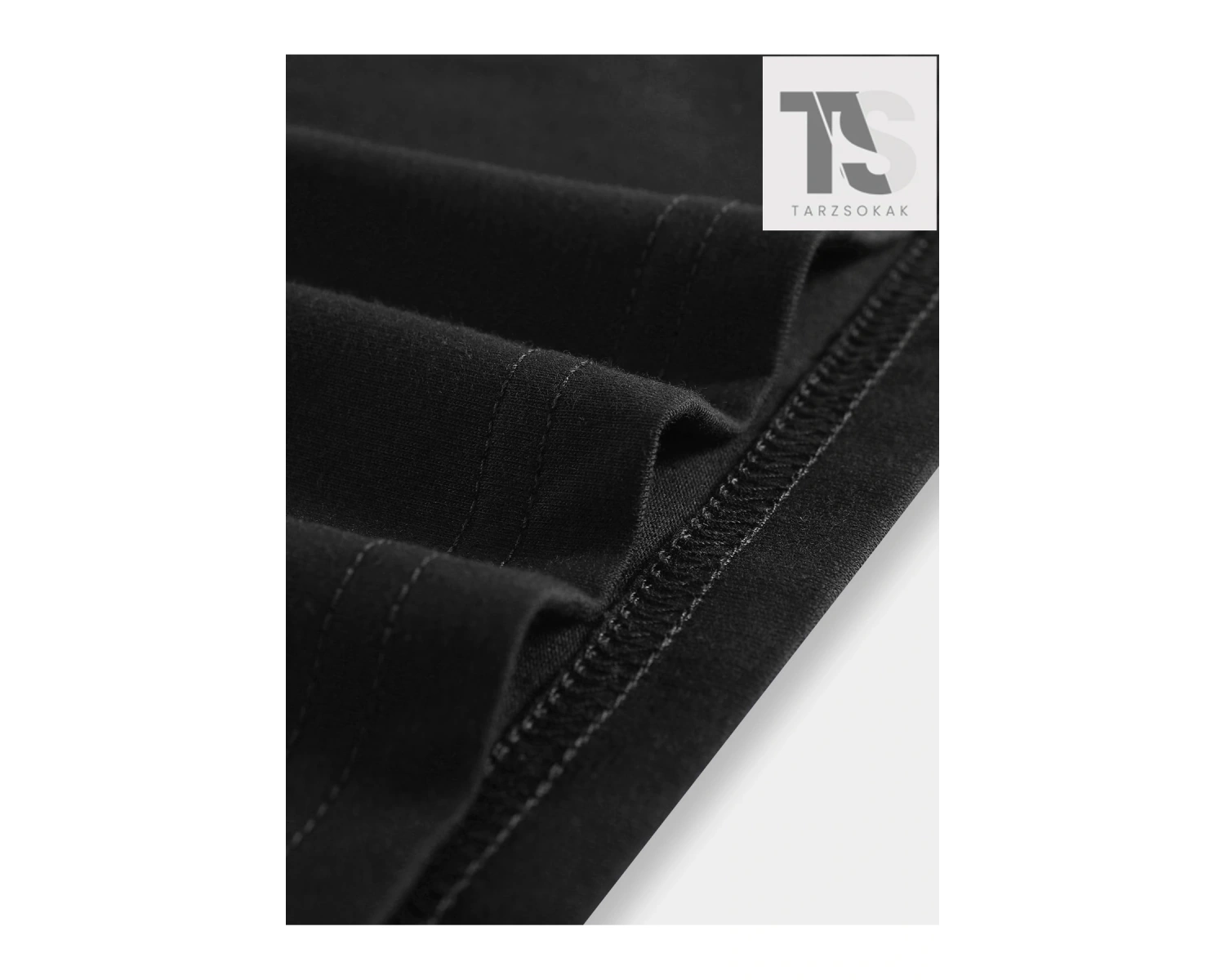 Erkek Mektup Grafikli Tişört