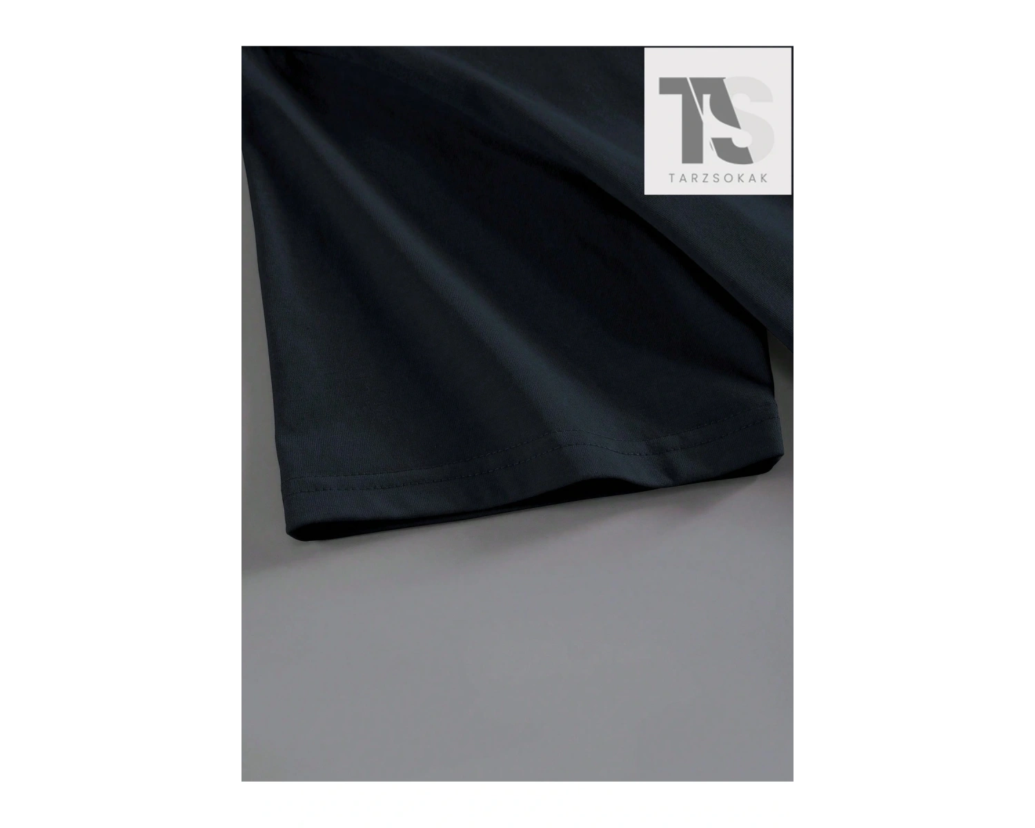 Erkek Pamuklu Düz Raglan Kollu Tişört