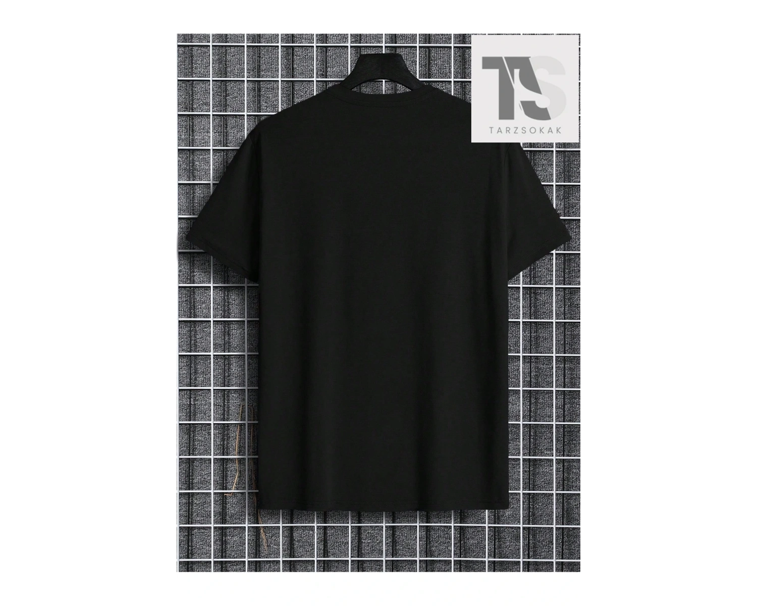 Erkek Trefoil Desenli Kısa Kollu Tişört