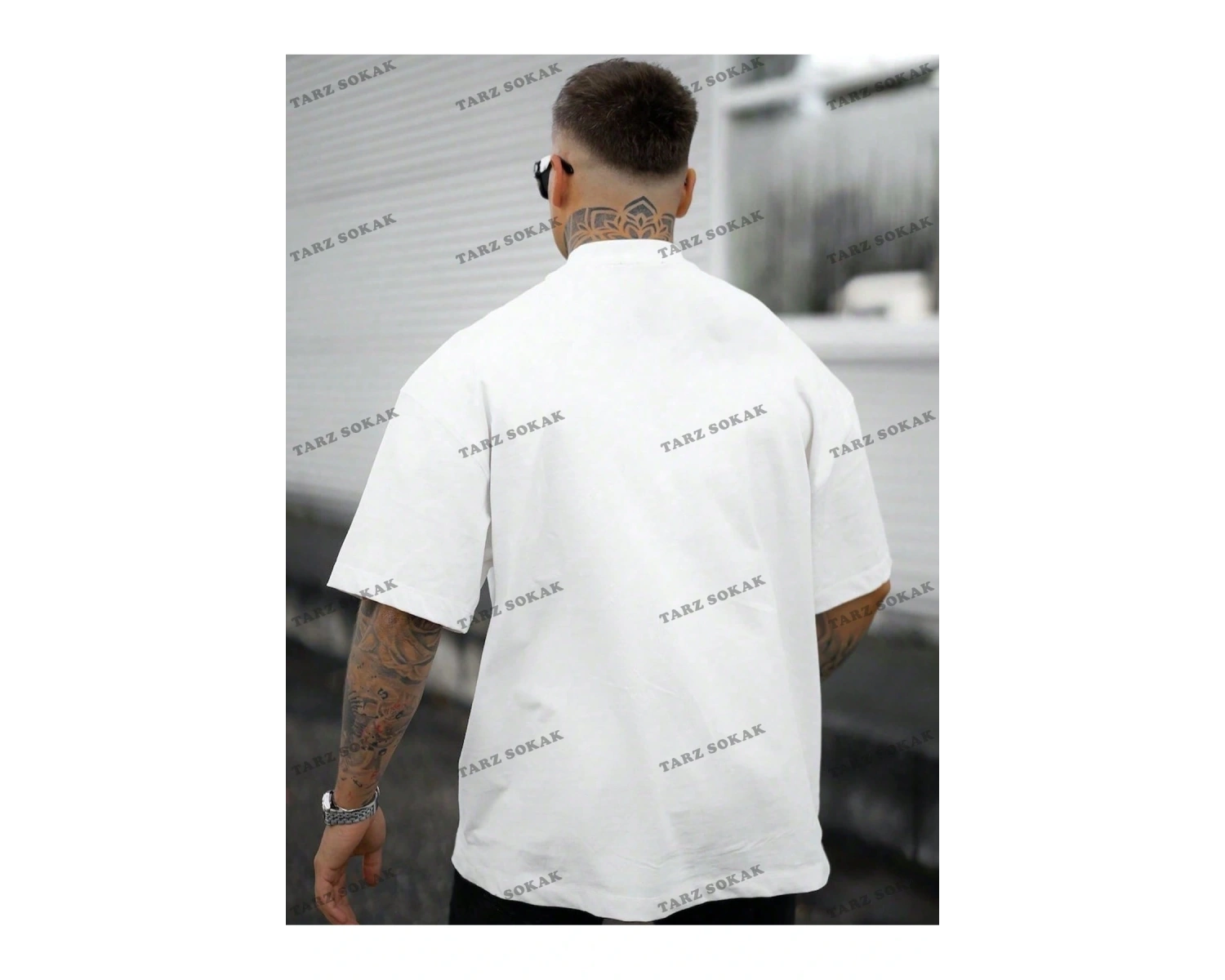 Erkek Yazılı Bayrak Baskılı T-Shirt ve Şort Takım