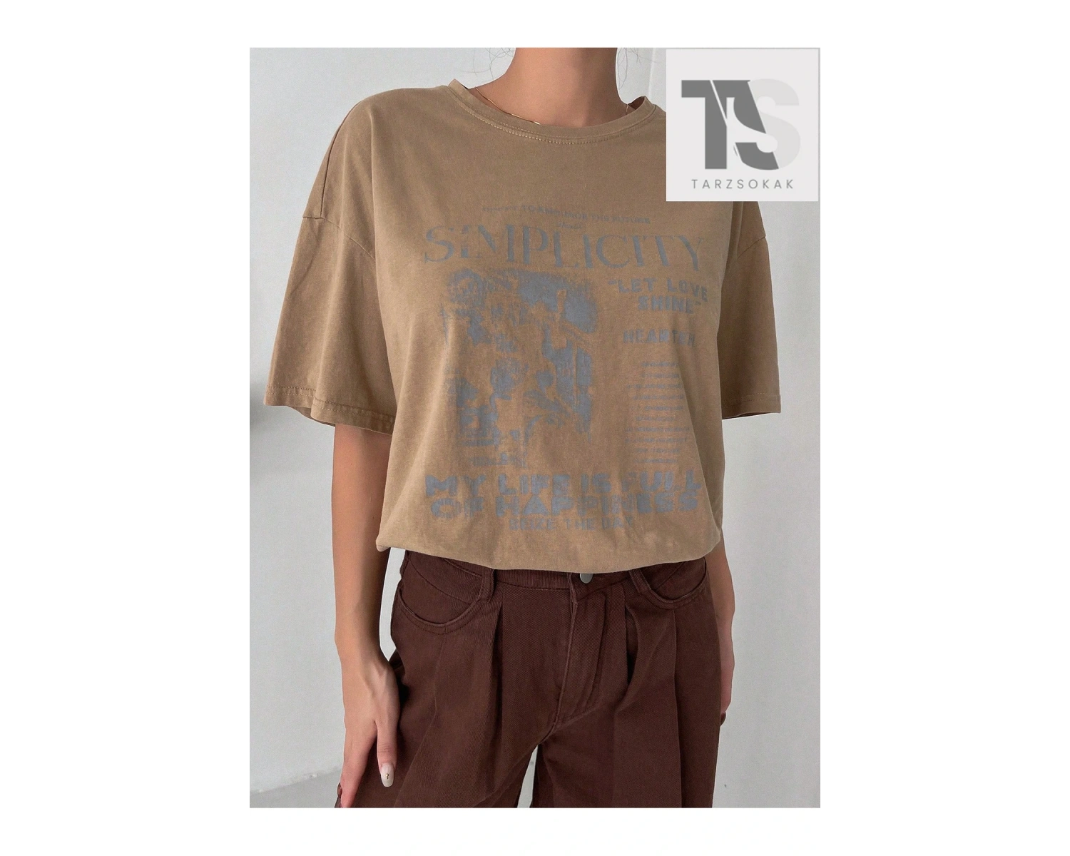 Essnce Kedi Desenli Damla Omuz Tişört