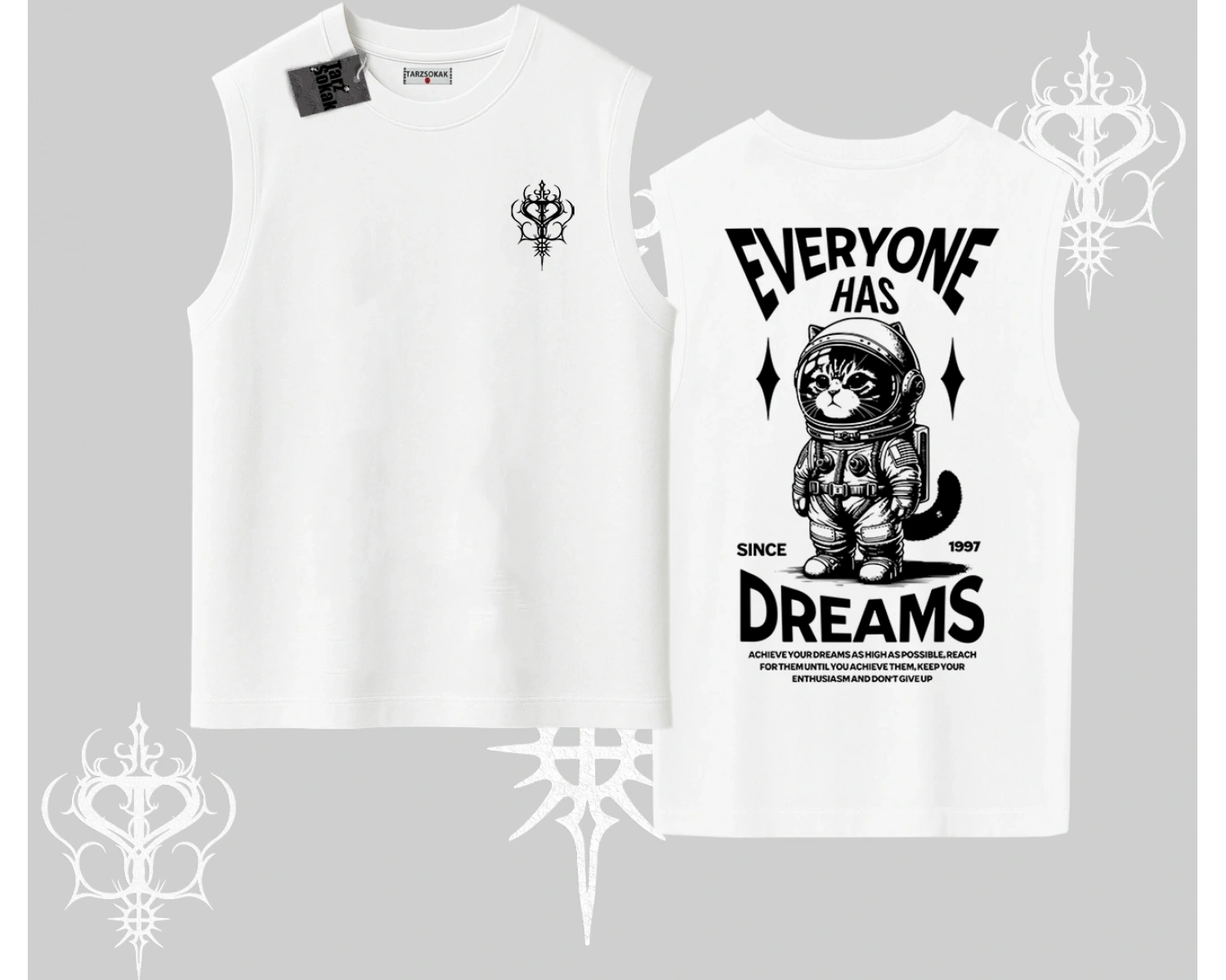 Everyone Has Dreams Yazılı Astronot Kedi Arka Baskılı Kolsuz Tshirt