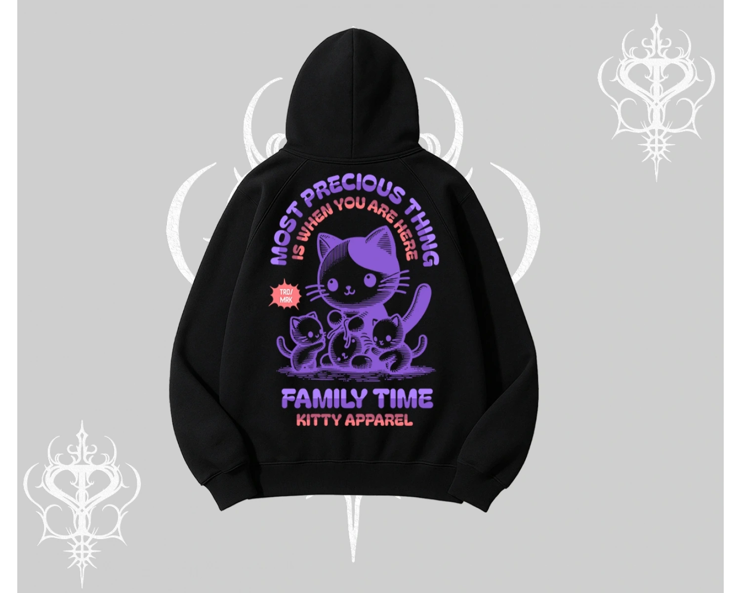 Family Time Yazılı Sevimli Anne Kedi Arka Baskılı Kapşonlu Sweatshirt