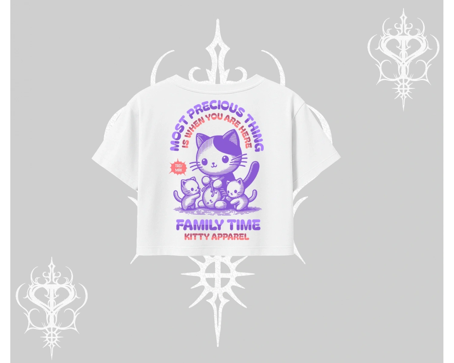Family Time Yazılı Sevimli Anne Kedi Arka Baskılı Oversize Crop Tshirt
