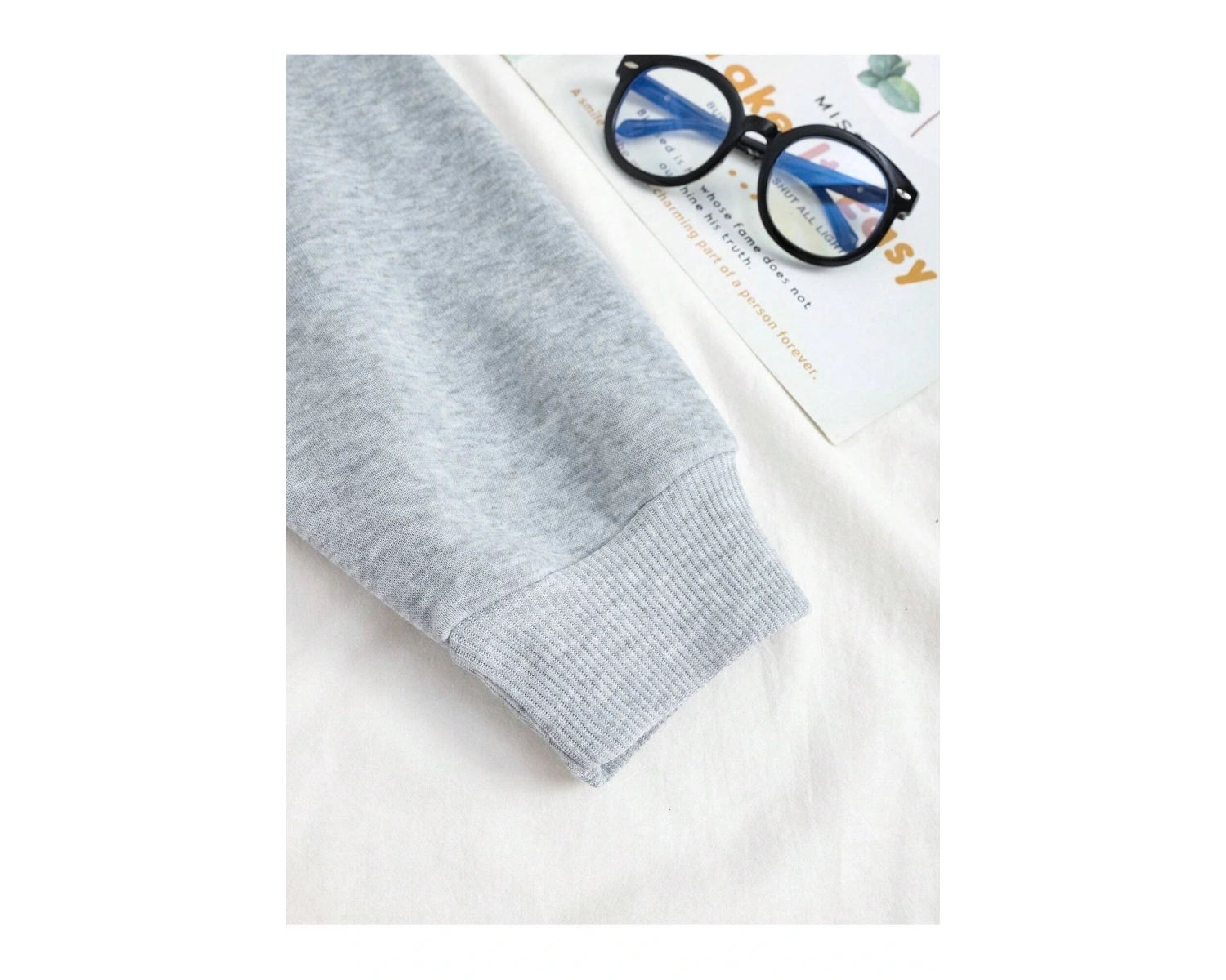 Göğüs Baskılı Üç İplik Ünisex Oversize Sweatshirt Gri