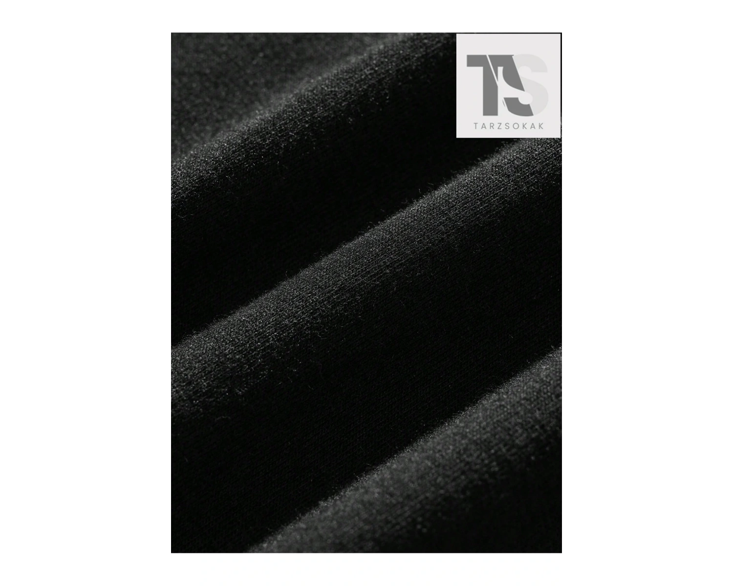 Goth Erkek Göz Kafatası ve Harf Grafikli Tişört