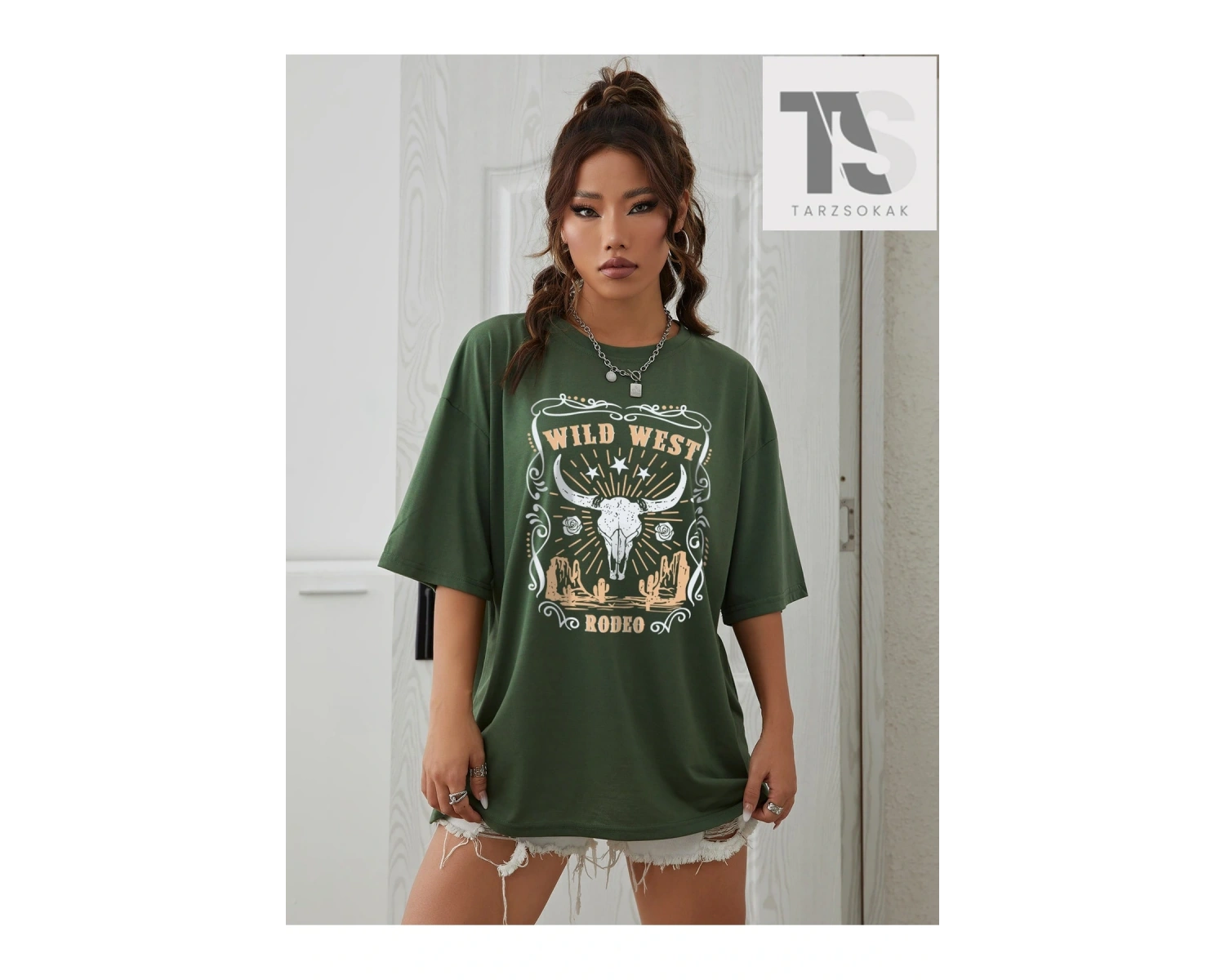 Goth Karikatür Grafik Düşük Omuz Tişört