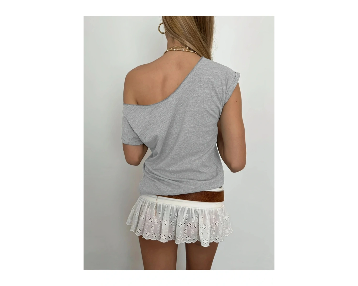 Gri Kadın Düşük Omuz Kayık Yaka Leopar 79 Baskılı