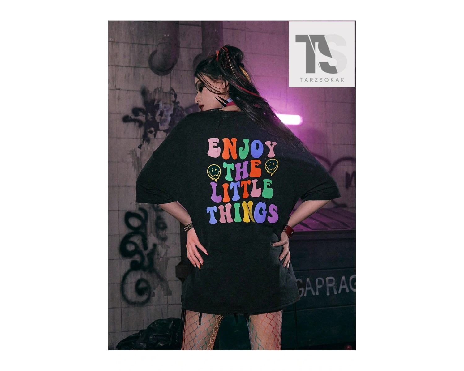 Grunge Punk Mektup Kafatası Grafikli Tişört