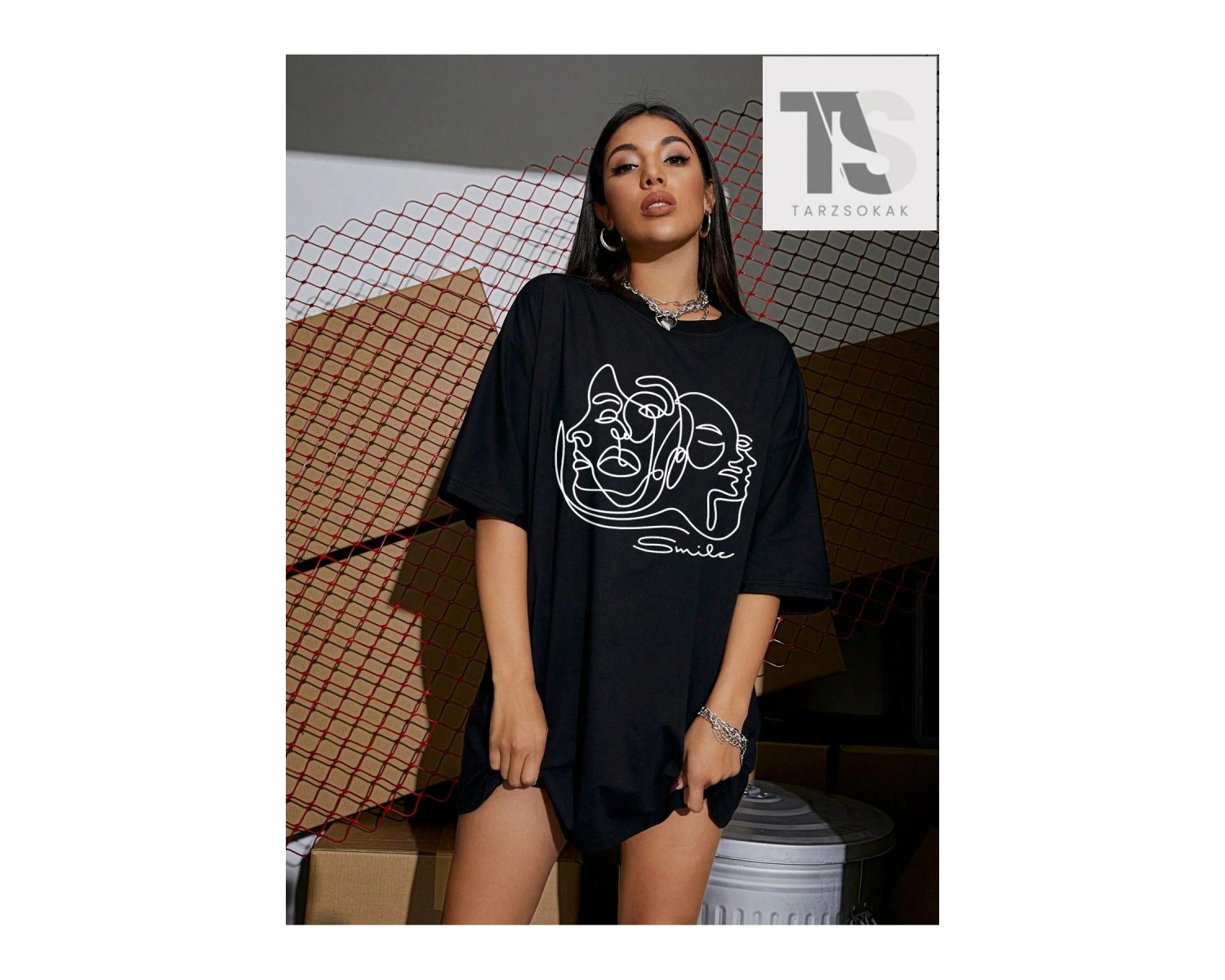 Güneş ve Ay Desenli Düşük Omuz Tişört