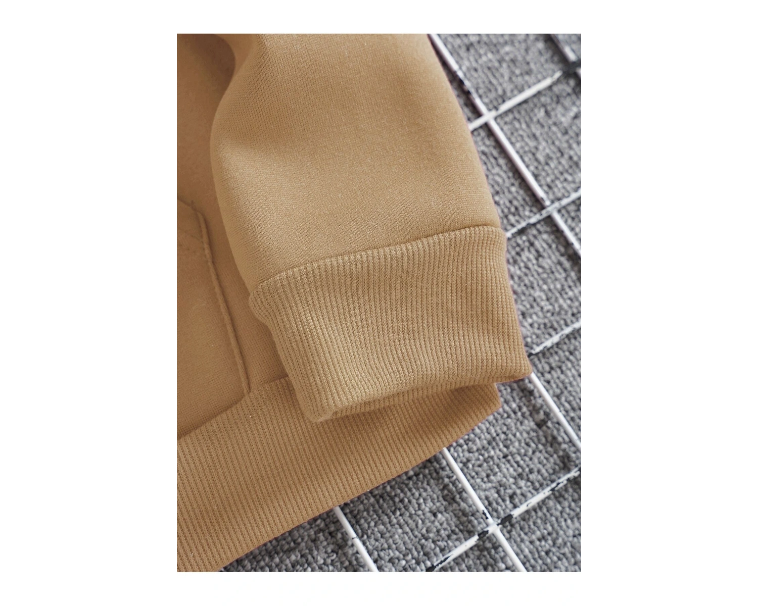 Harajuka Sokakt Yazılı Grafik Sweat Haki