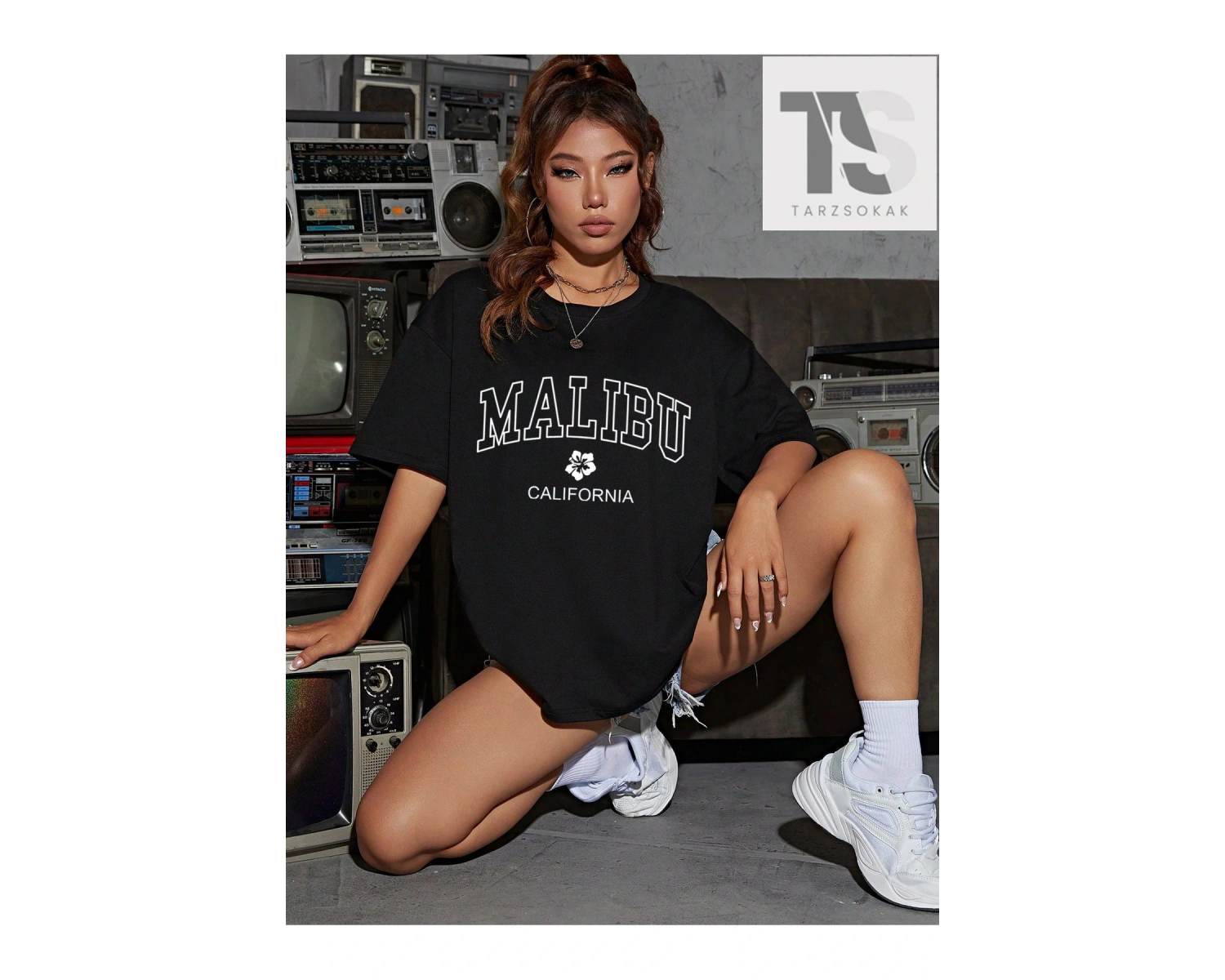 Harfli Grafik Düşük Omuz Oversize Tişört