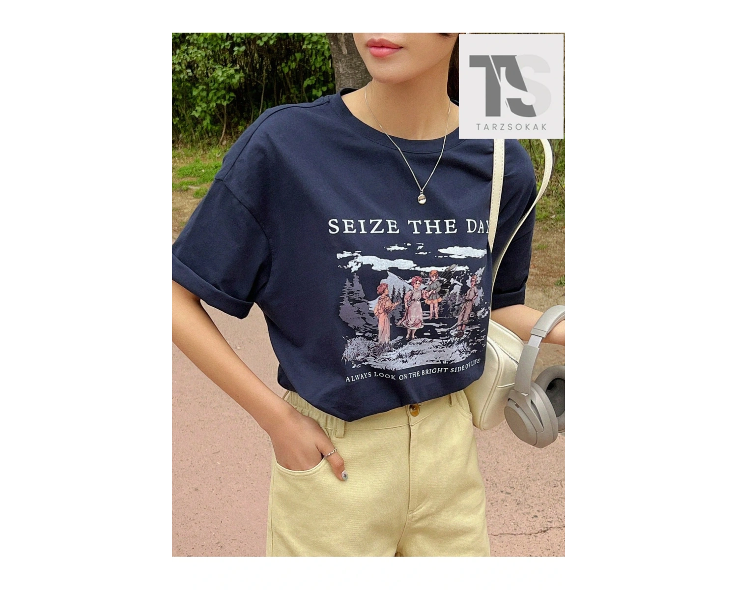 Harfli Grafik Düşük Omuz Oversize Tişört