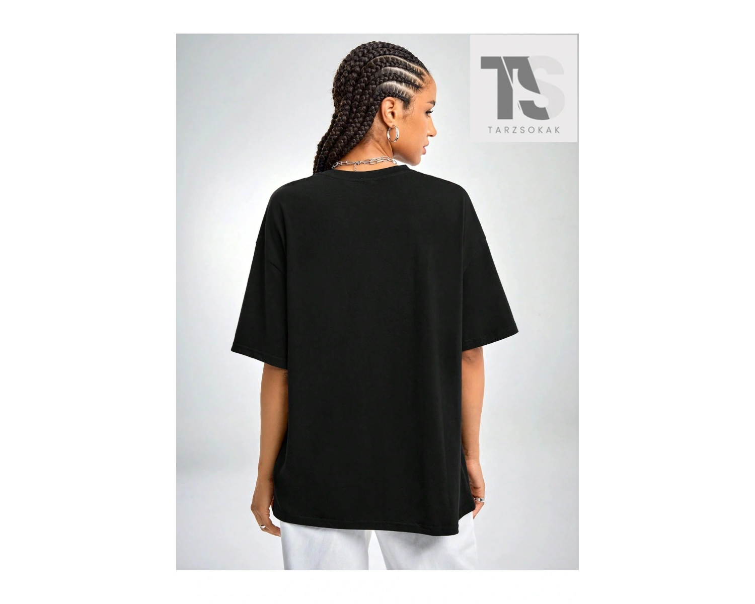 Harfli Grafik Düşük Omuz Oversize Tişört