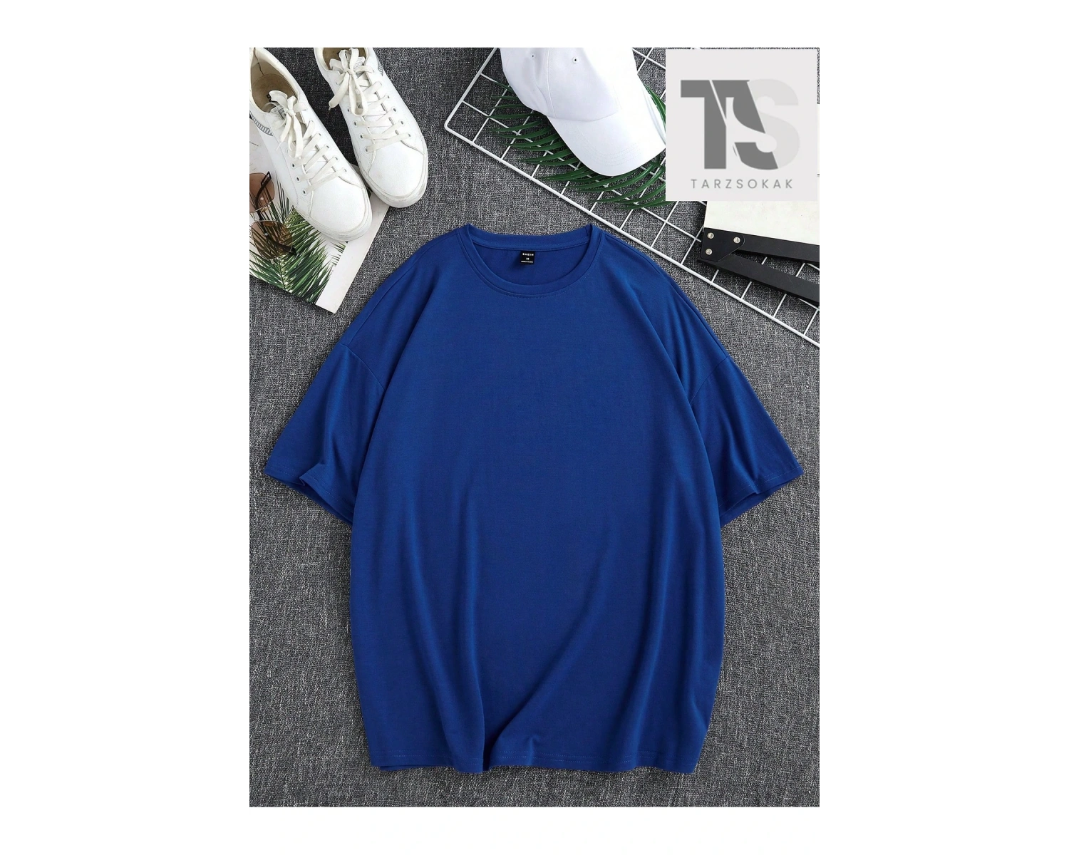 Homme Erkek Taç ve Harf Grafikli Tişört