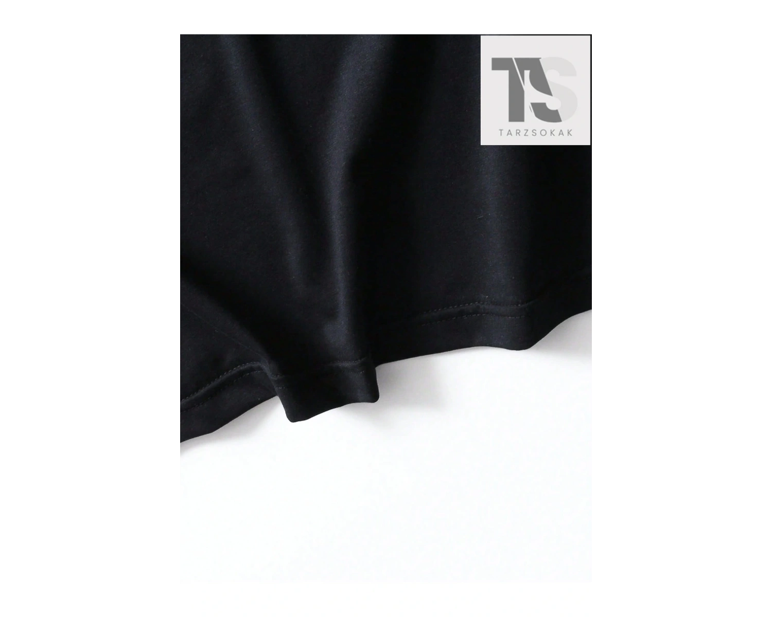 Japon Çizgi Film Karakterleri Desenli Yuvarlak Yaka Erkek Tişört