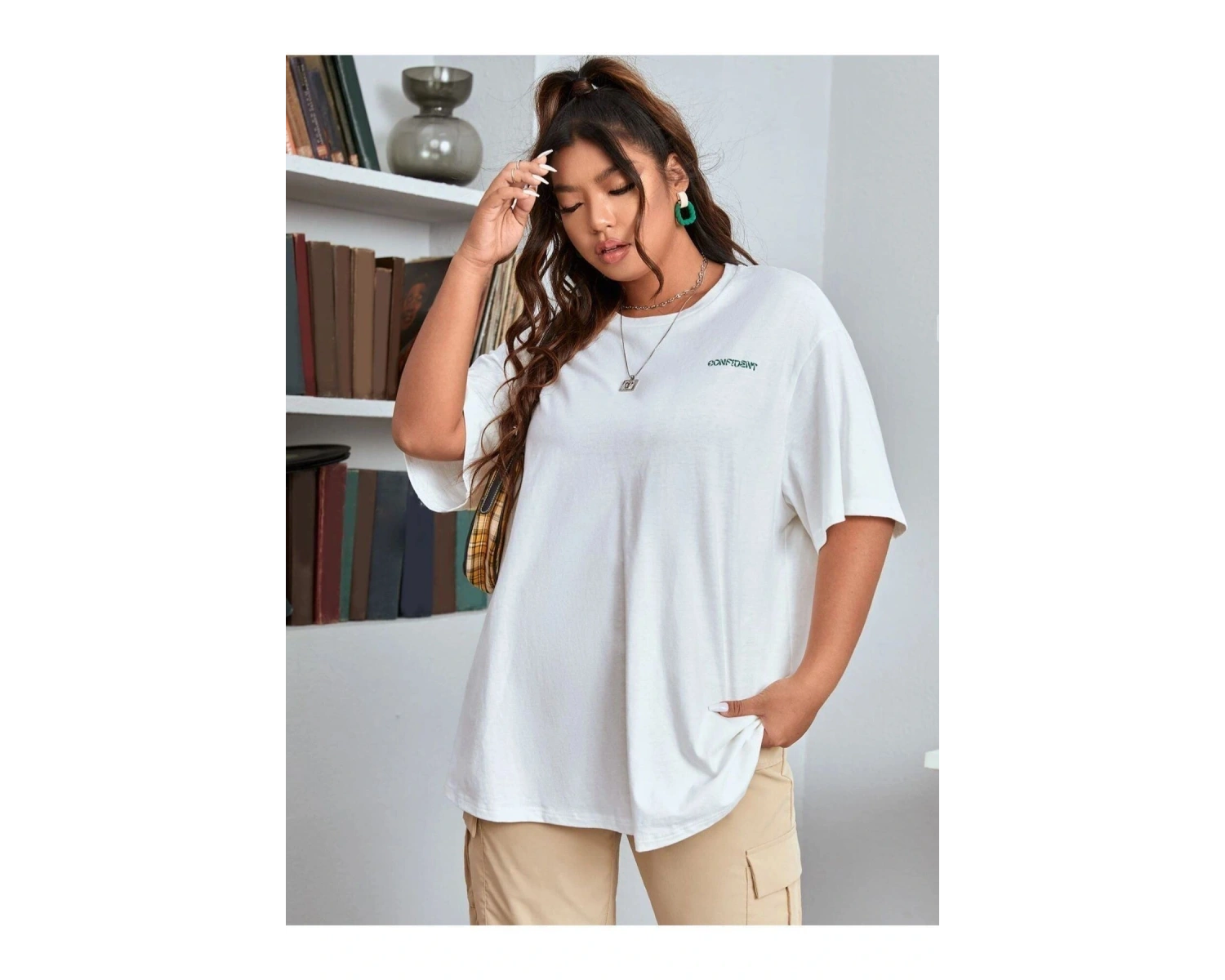 Kadın Beyaz Confied Baskılı Bisiklet Yaka Tshirt