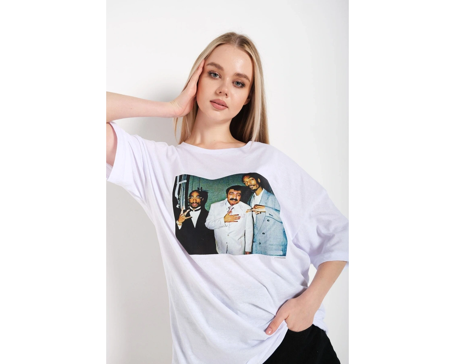 Kadın Beyaz Müslüm Gürses Baskılı Tshırt