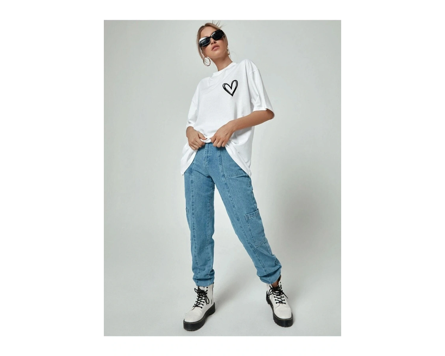 Kadın Beyaz Önü Güneş Baskılı Bisiklet Yaka Oversize Pamuklu T-shirt