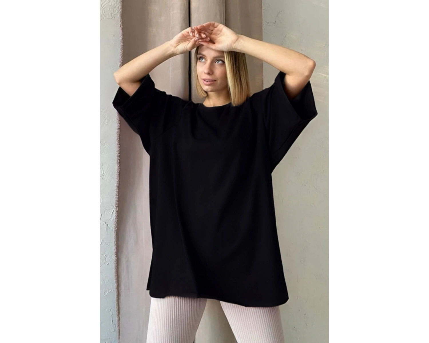 Kadın Beyaz Regular Fit Kısa Kollu Bol Kesim Pamuklu Bisiklet