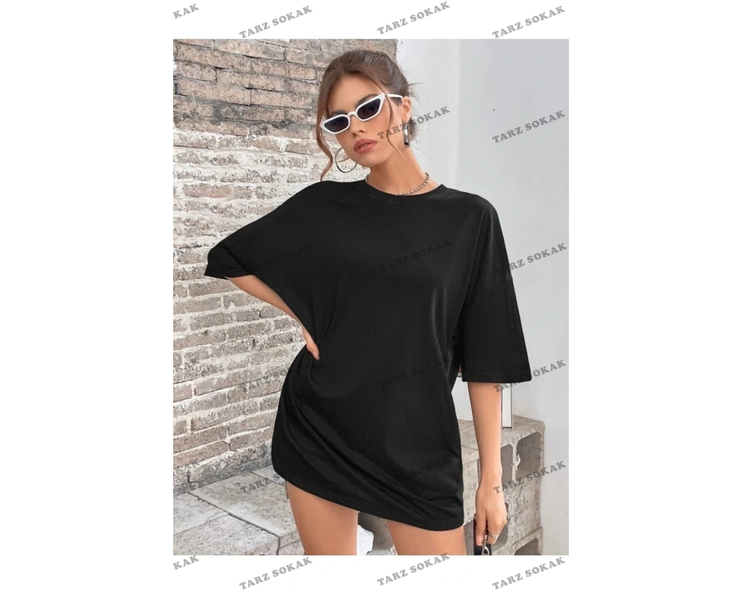 Kadın Beyaz Sırt Detay Kelebek Baskılı Oversize