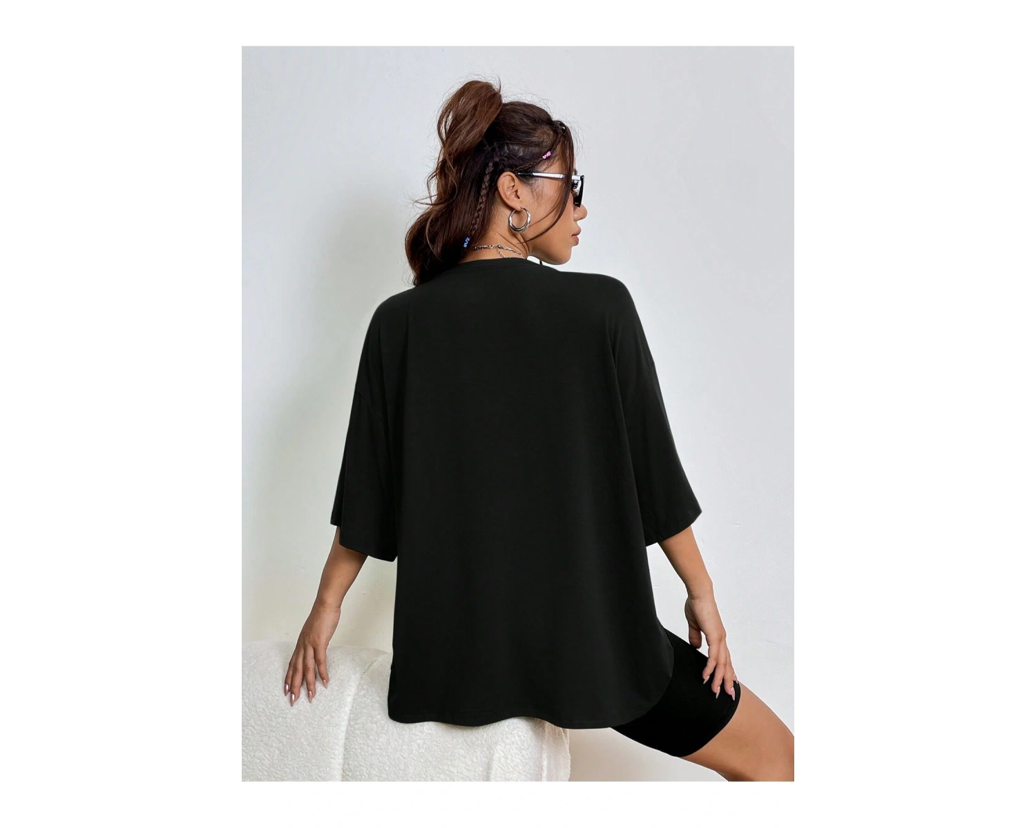 Kadın Çiçek Desenli Bol Kesim Tişört