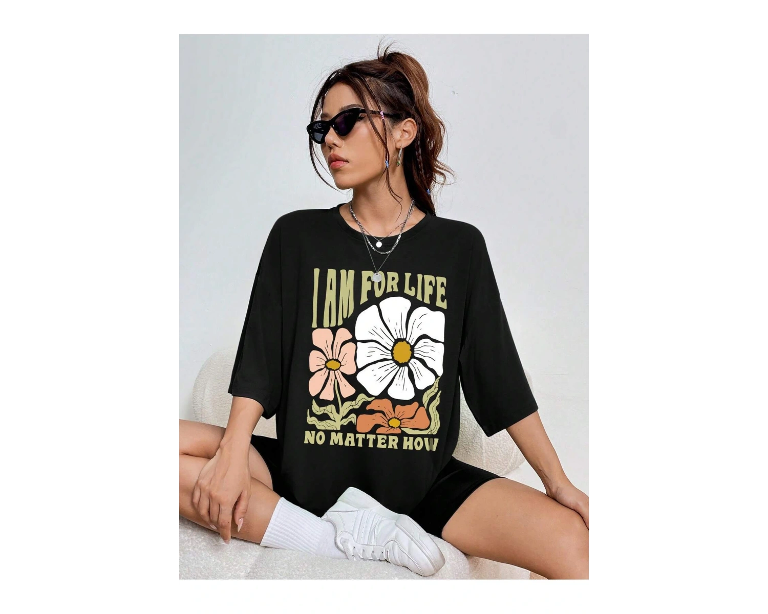 Kadın Çiçek Desenli Bol Kesim Tişört