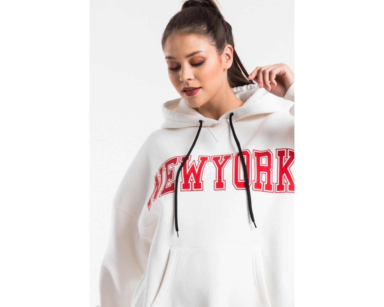 Kadın Ekru Renk Baskı Detaylı Oversize Sweatshirt Cy84191 Beyaz