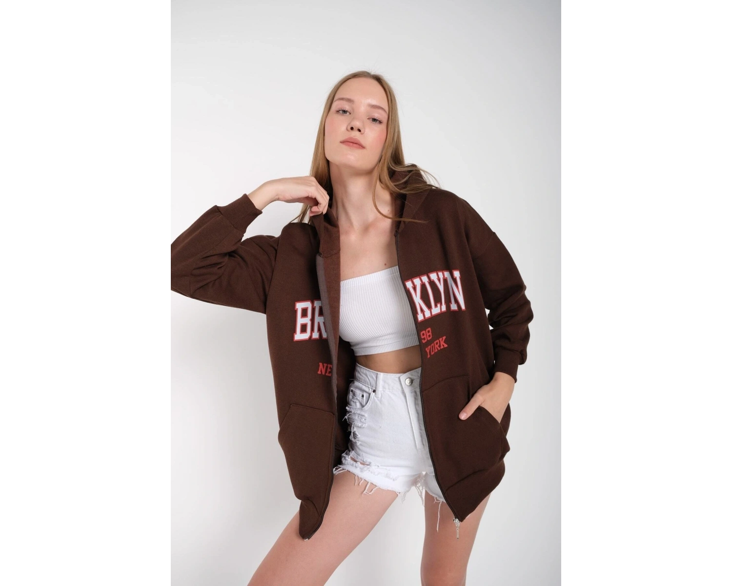 Kadın Kahverengi Brooklyn Baskılı Oversize Hırka brooklynhırka Kahverengi