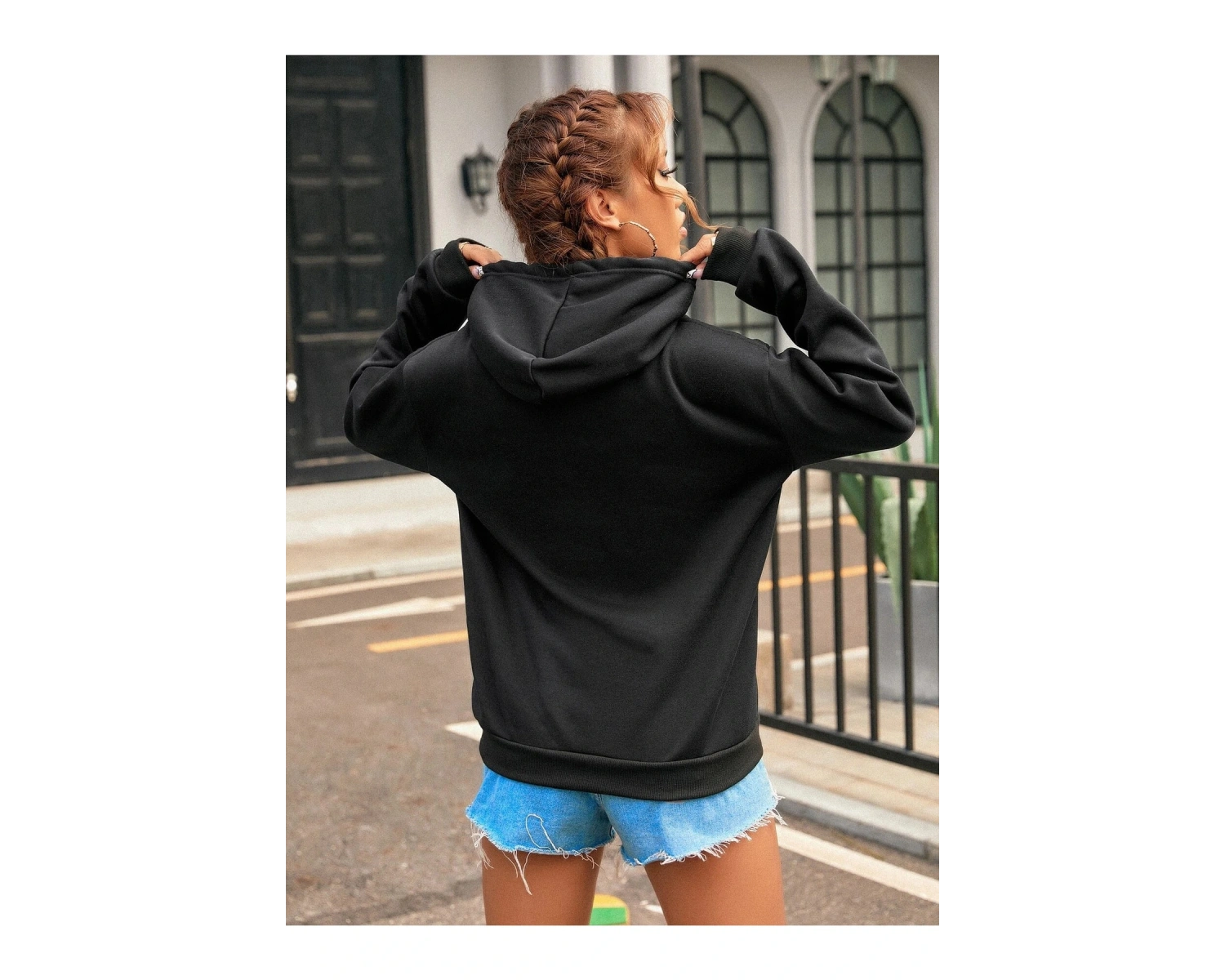 Kadın Kalp Baskılı Kapüşonlu Sweatshirt Siyah