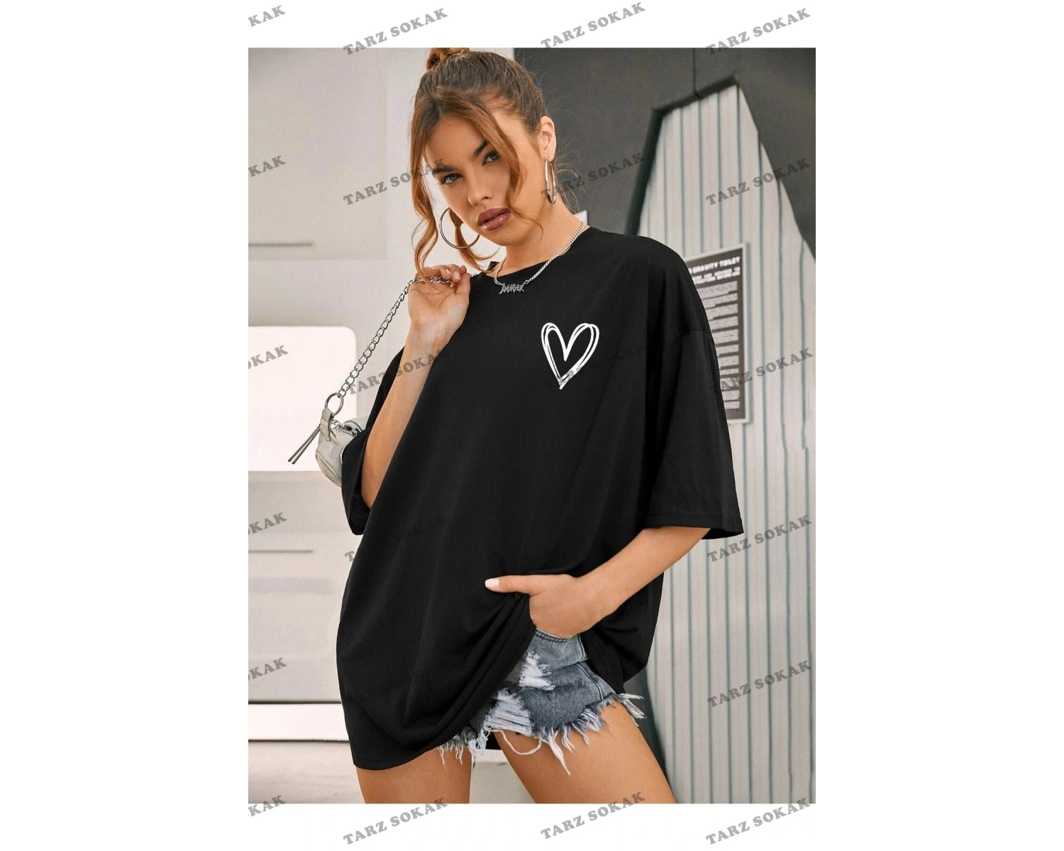 Kadın Küçük Kalp Baskılı Oversize