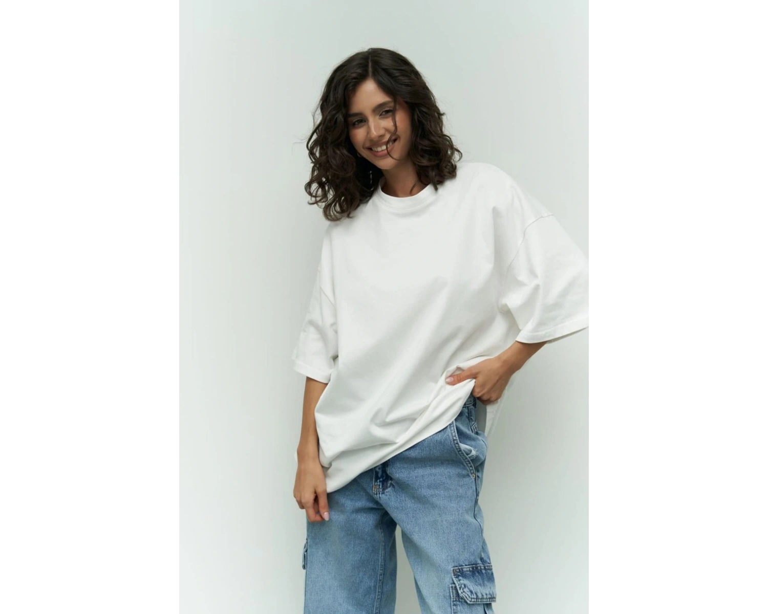 KADIN OVERSİZE NEFES ALAN BOL KESİM KISA KOLLU