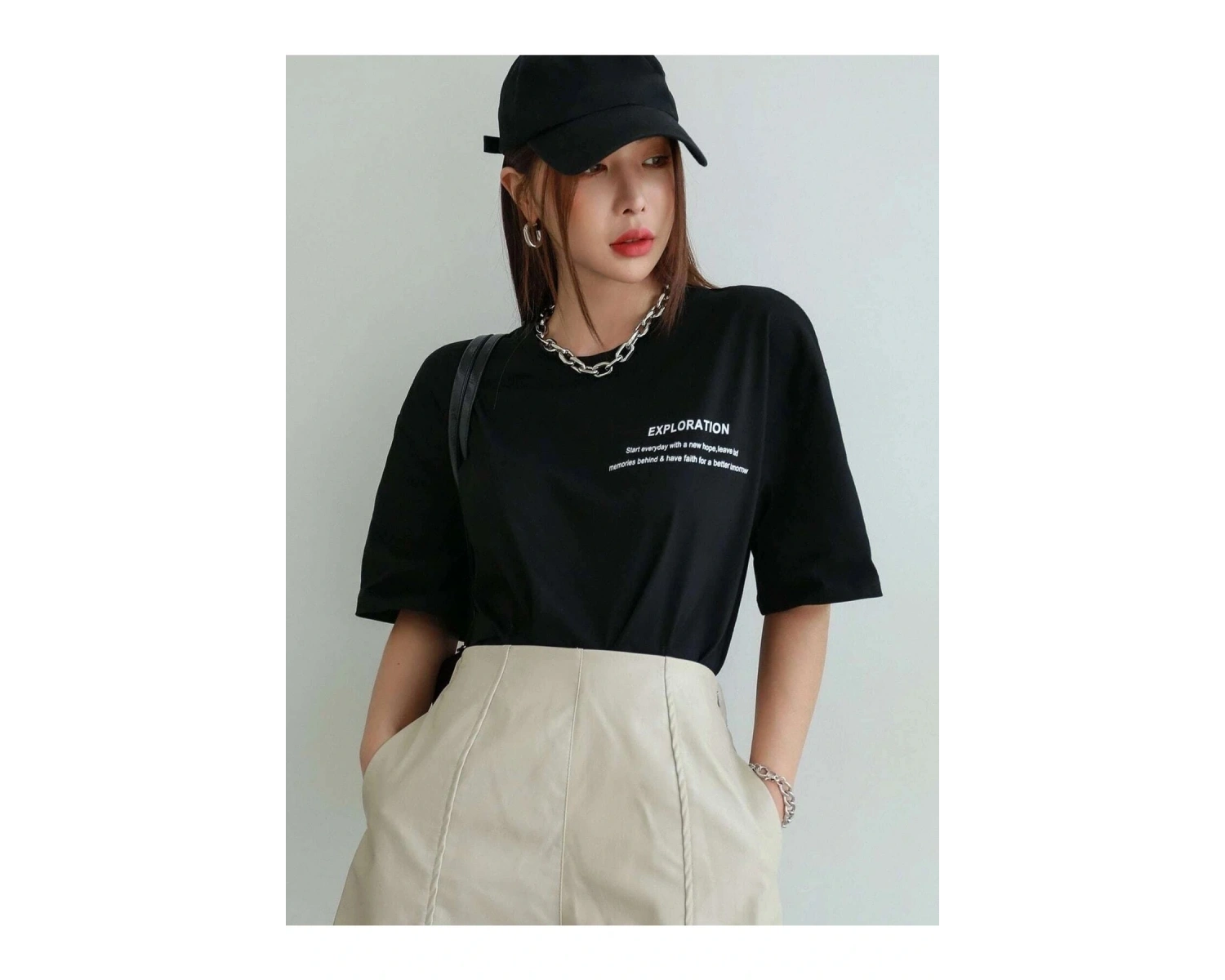 Kadın Siyah Exploration Baskılı Oversize Tişört