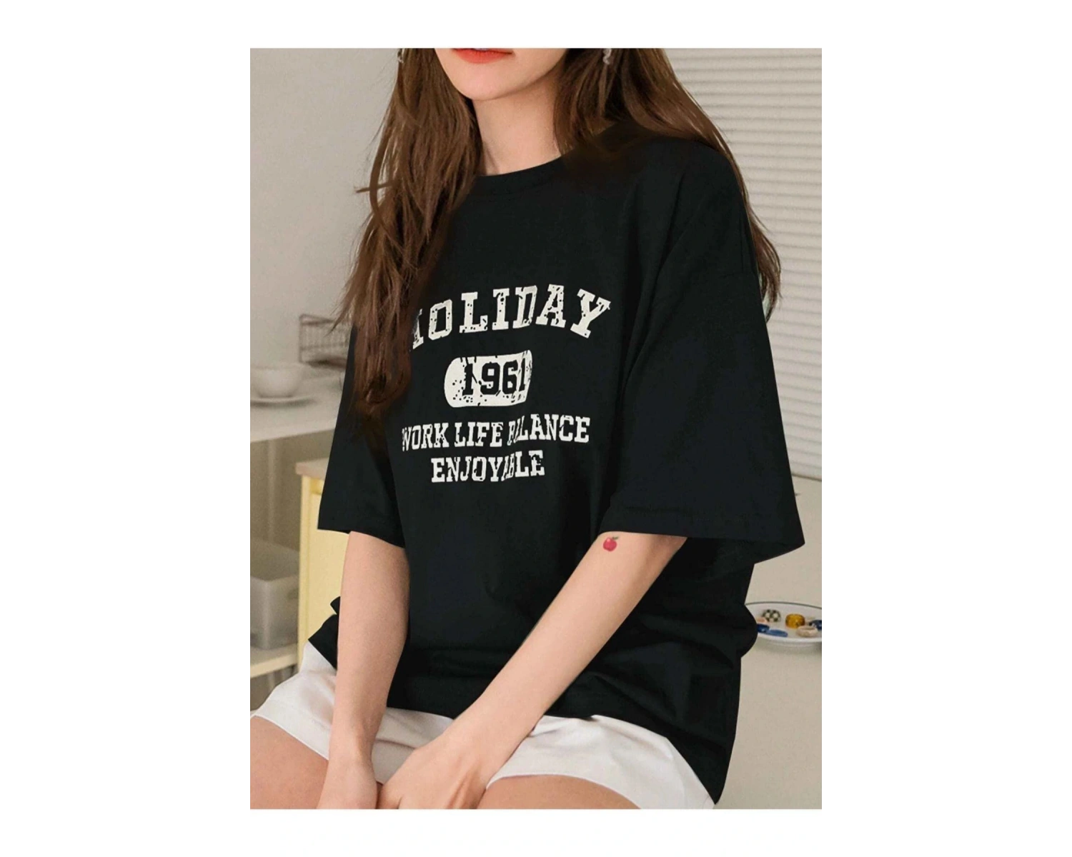 Kadın Siyah Holıday Baskılı Oversize Bisiklet Yaka Tshirt