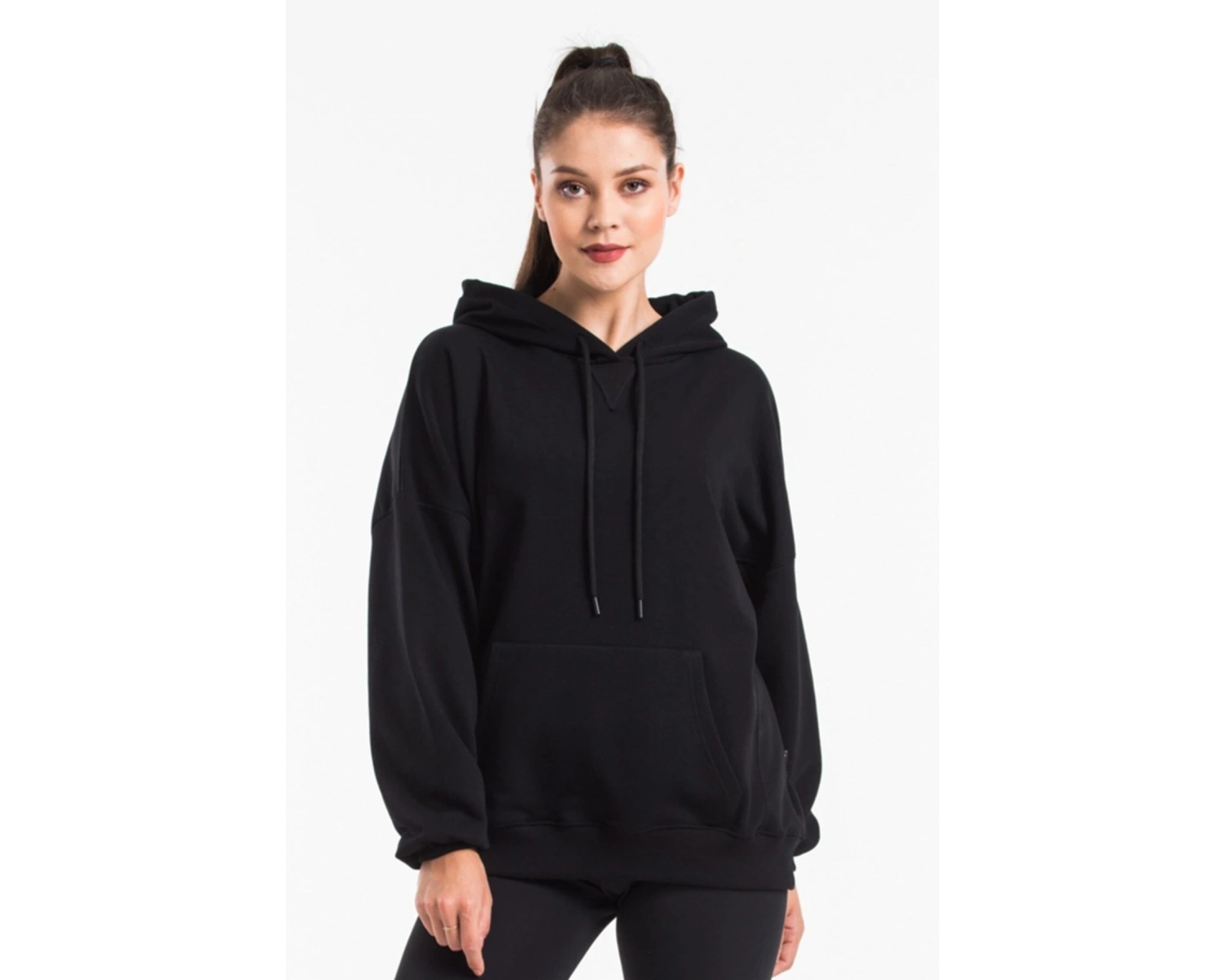 Kadın Siyah Kapüşonlu Sweatshirt Cy84194