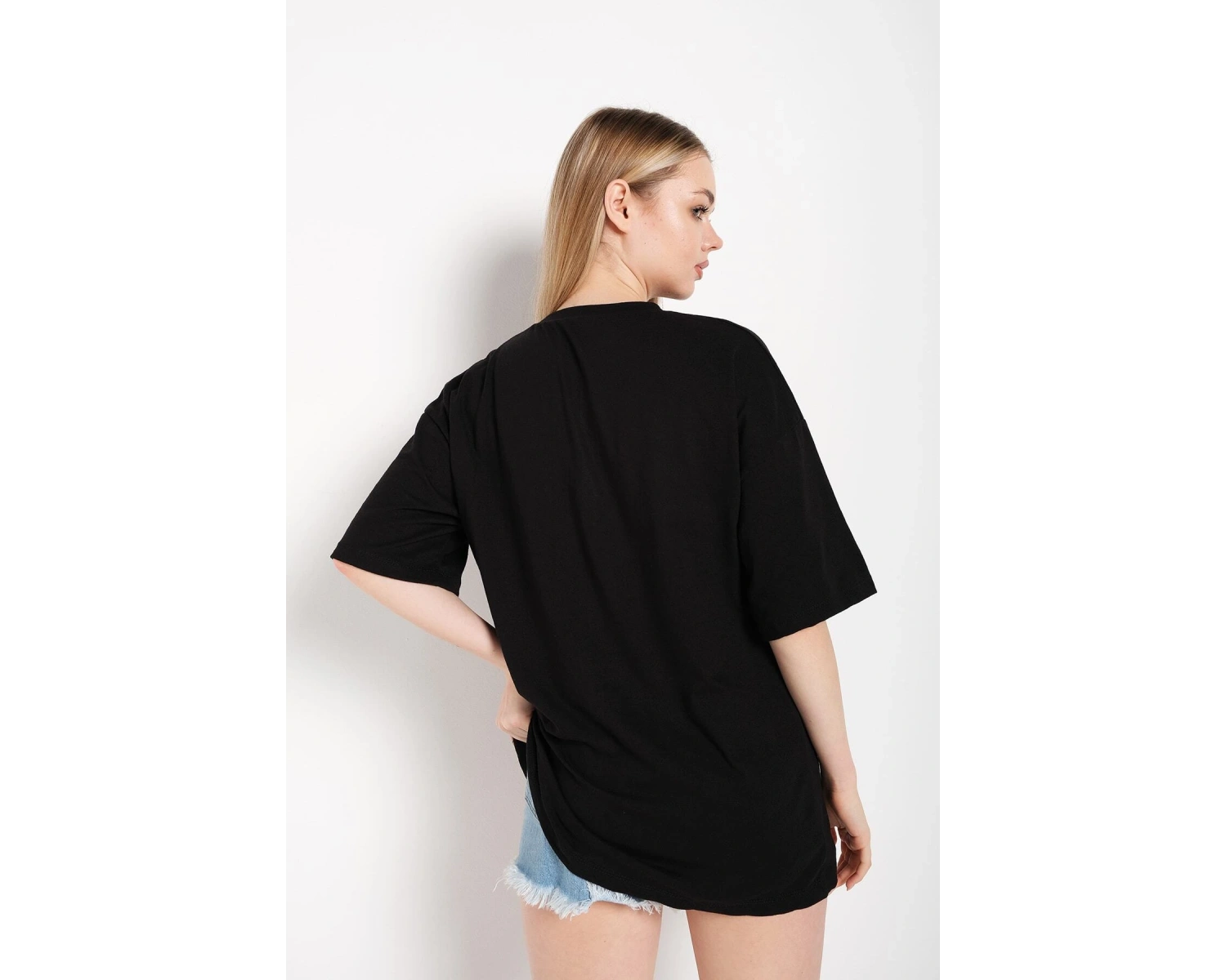 Kadın Siyah Kedi Baskılı Oversize Tişört